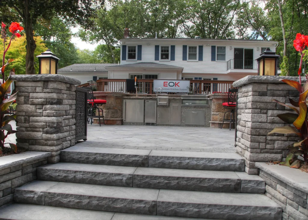 Award Winning Outdoor Kitchen Paradise 4