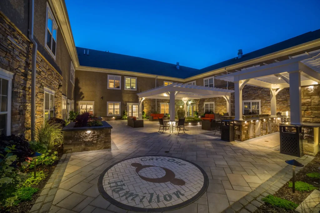hamilton-nj-interior-courtyard15